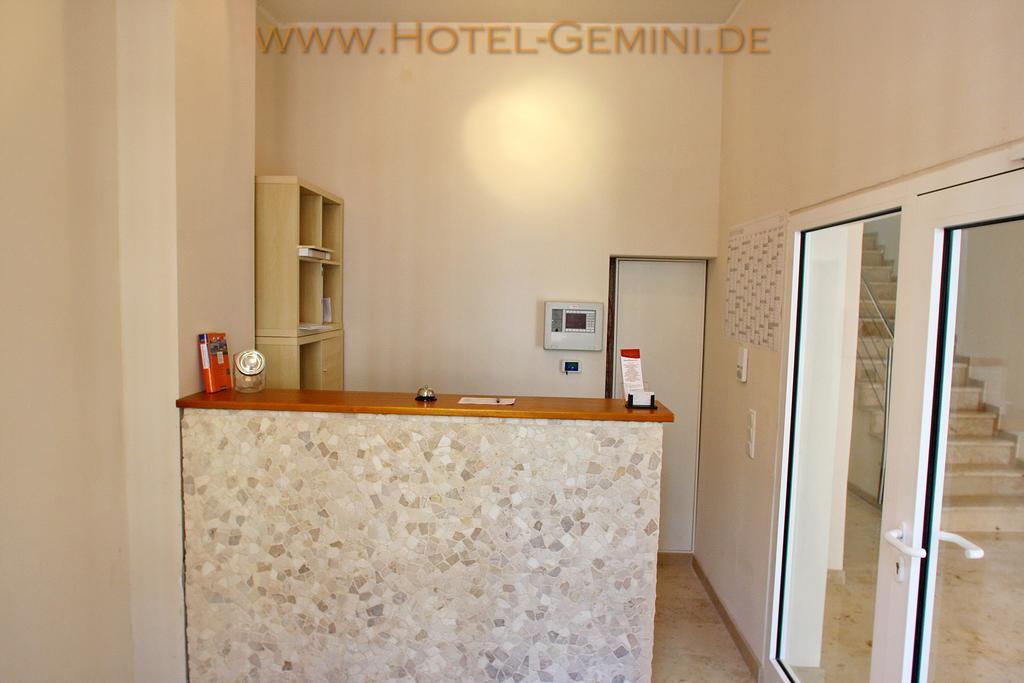 Hotel Gemini Düsseldorf Exterior foto