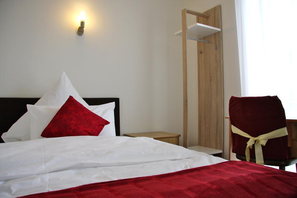 Hotel Gemini Düsseldorf Quarto foto